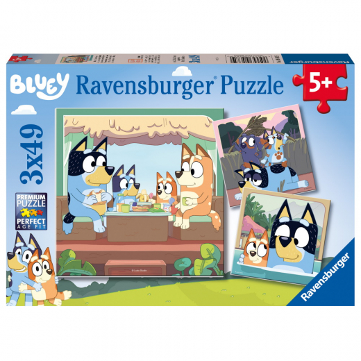 Ravensburger Pussel: Bluey 3x49 Bitar i gruppen PUSSEL / Barnpussel hos Spelexperten (10105685)