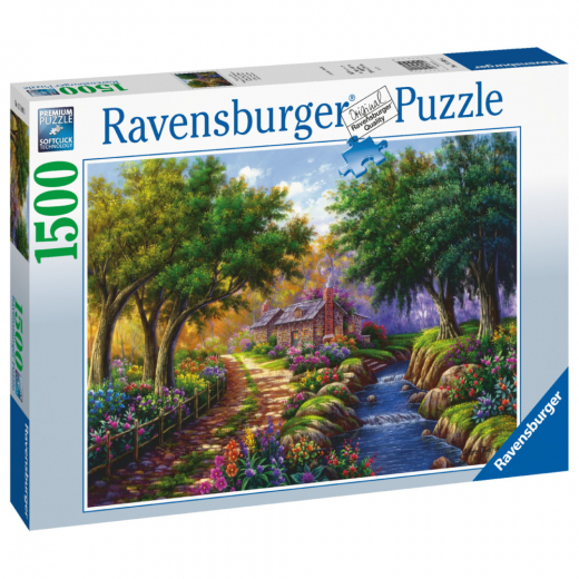 Ravensburger Pussel: Cottage By The River 1500 Bitar i gruppen PUSSEL / 1500 bitar hos Spelexperten (10217109)