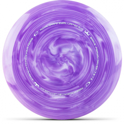 Latitude 64° Grand Swirl Brave Limited Edition Purple White i gruppen UTOMHUSSPEL / Disc Golf & frisbee hos Spelexperten (114387)