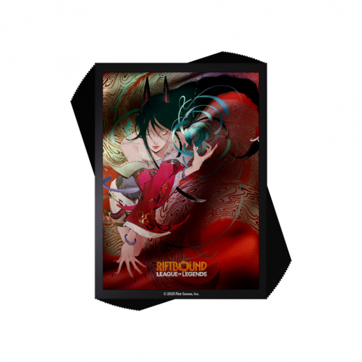 Riftbound: Art Sleeves 64 x 90 mm - Ahri i gruppen SÄLLSKAPSSPEL / Tillbehör / Sleeves hos Spelexperten (RB-01AS04-EN)