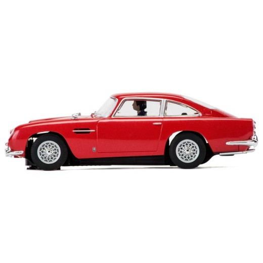 Scalextric 1:32 - Aston Martin DB5 i gruppen  hos Spelexperten (SX-C3722)