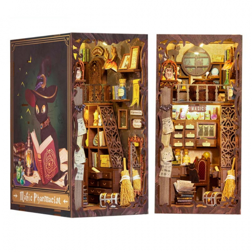 CuteBee Book Nook - Magic Pharmacist i gruppen PUSSEL / Book Nook hos Spelexperten (SZ05)