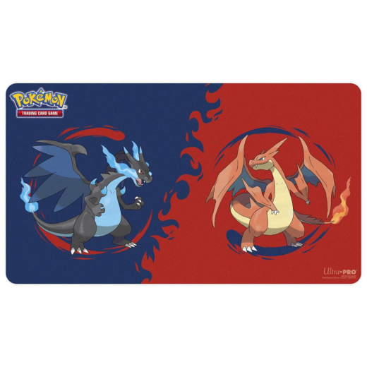 Pokémon TCG: Playmat - Mega Charizard X & Mega Charizard Y i gruppen SÄLLSKAPSSPEL / Tillbehör / Förvaring hos Spelexperten (ULT16738)