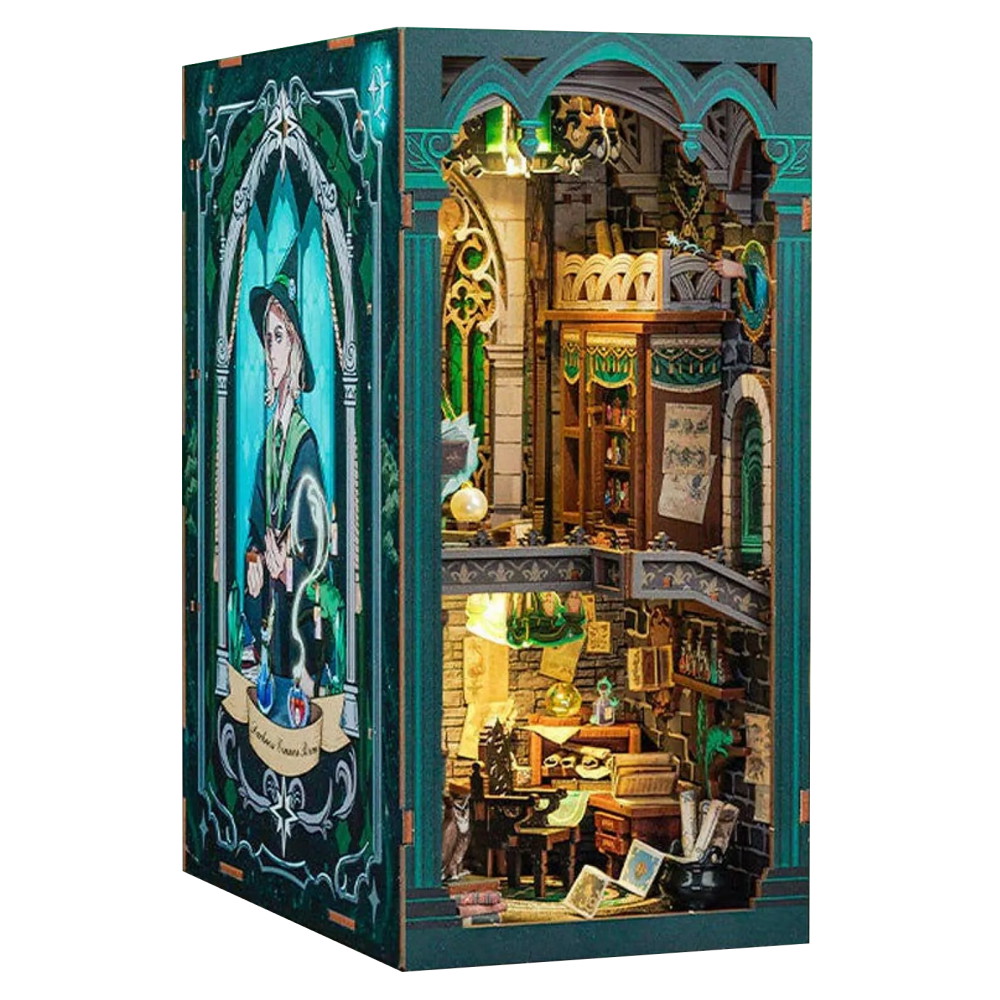 Book Nook: Darkness Common Room