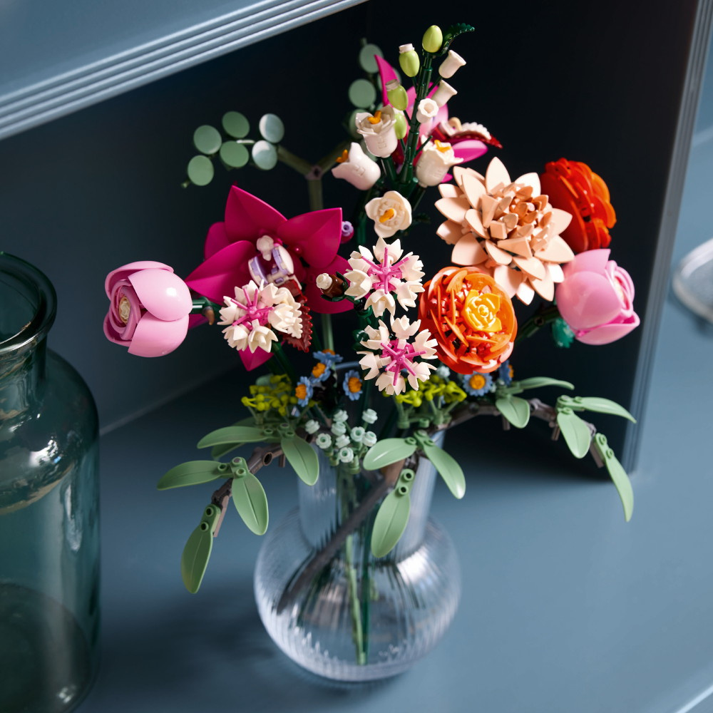 LEGO Botanicals - Vacker rosa blombukett