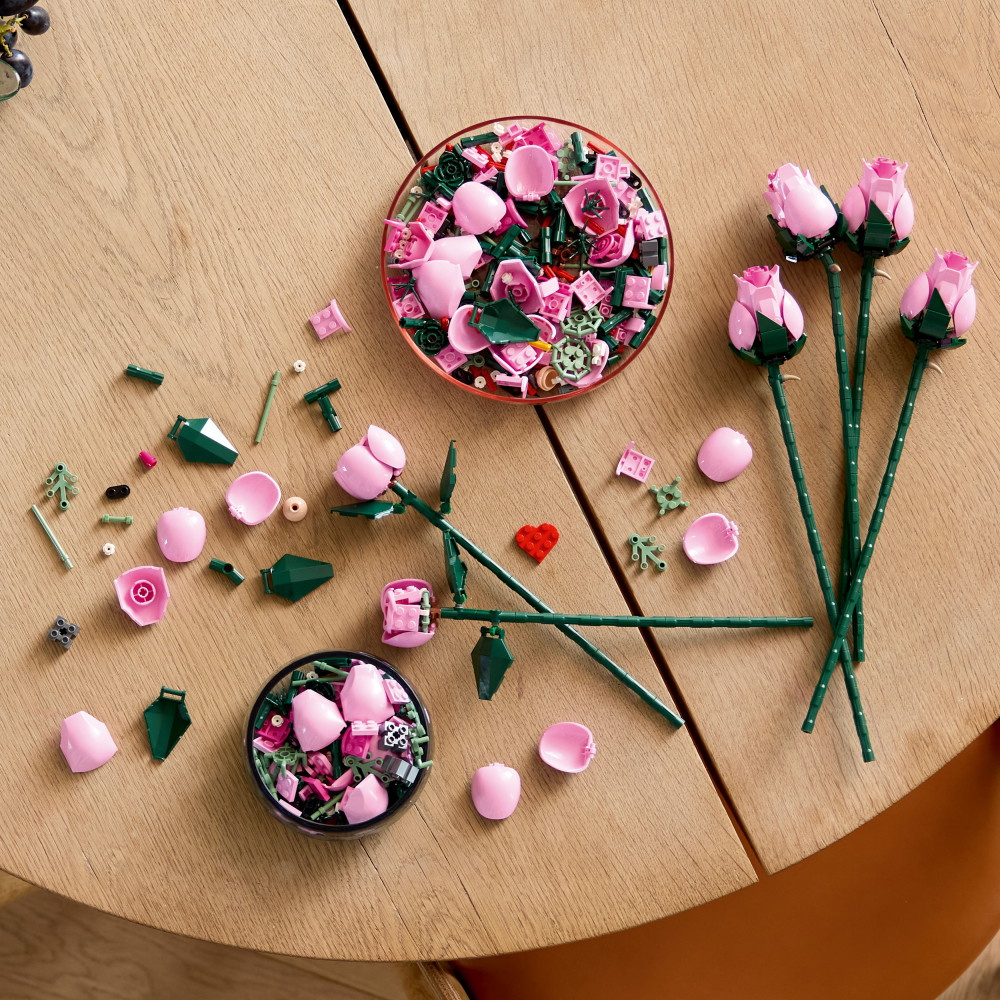 LEGO Botanicals - Bukett Med Rosa Rosor