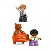 LEGO Duplo - Första gången på flygplatsen LEGO Duplo - Första gången på flygplatsen
