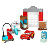 LEGO Duplo - McQueens besök i Docs garage LEGO Duplo - McQueens besök i Docs garage