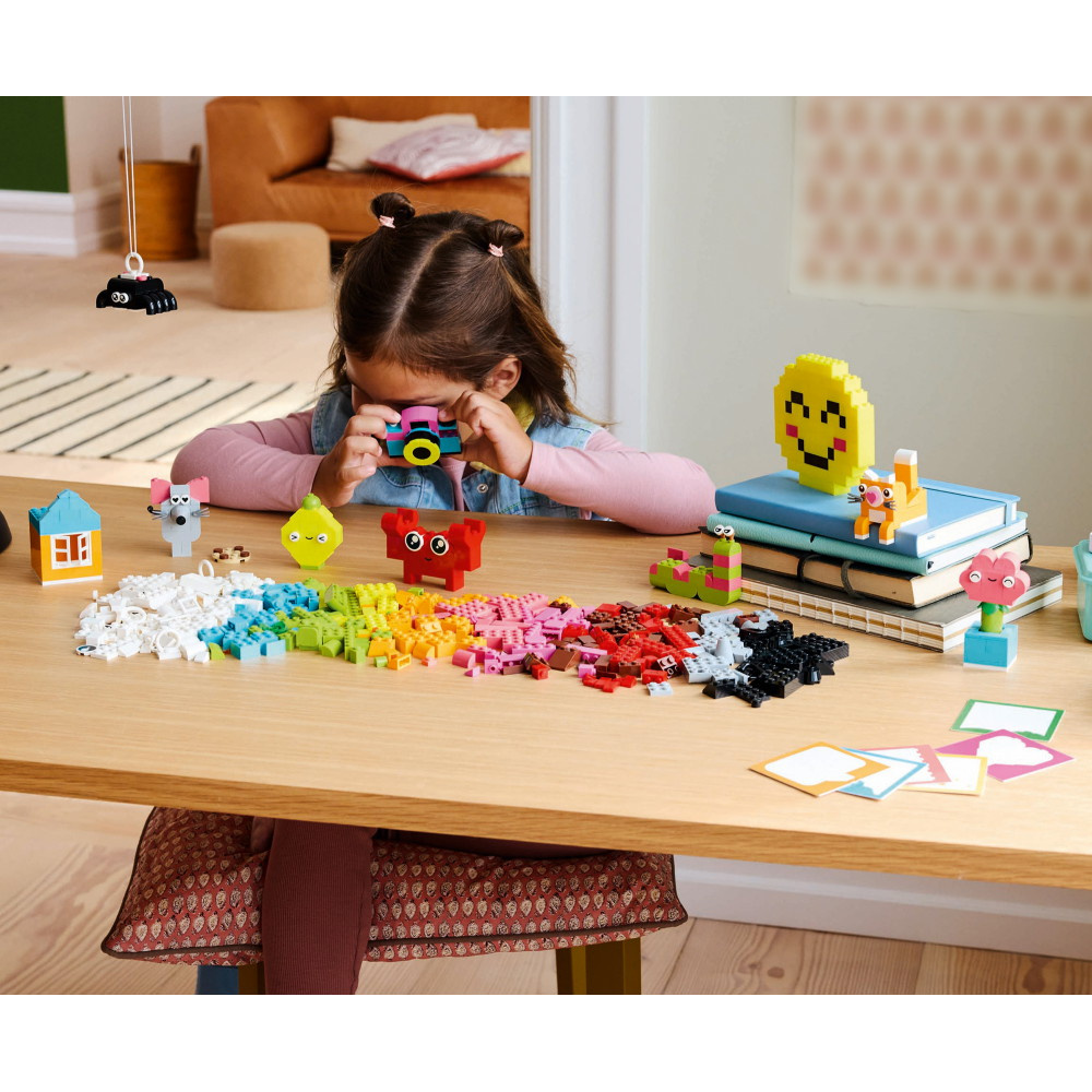 LEGO Classics - Kreativ gladlåda