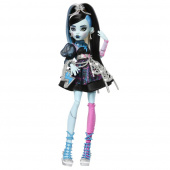 Monster High Scary Sweet Birthday Frankie Monster High Scary Sweet Birthday Frankie