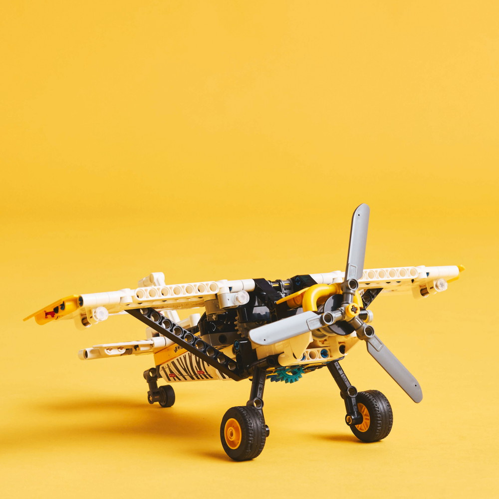 LEGO Technic - Bushflygplan