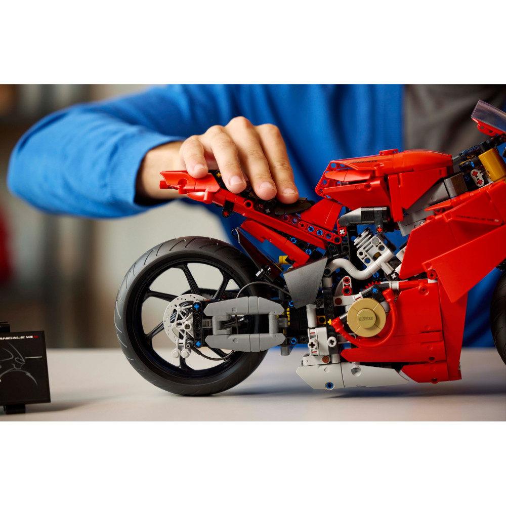 LEGO Technic - Ducati Panigale V4 S motorcykel