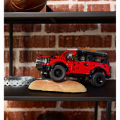 LEGO Technic - Ford Bronco SUV LEGO Technic - Ford Bronco SUV