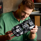 LEGO Technic - 1966 Ford GT40 MKII racerbil LEGO Technic - 1966 Ford GT40 MKII racerbil