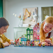 LEGO Friends - Heartlake Citys lägenheter och butiker LEGO Friends - Heartlake Citys lägenheter och butiker
