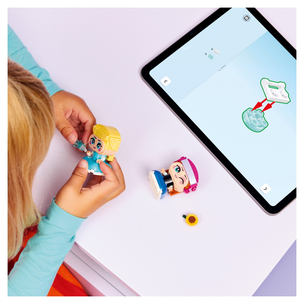 LEGO Disney - Anna Och Elsa I Miniformat