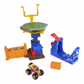 Monster Jam Smash & Bash Crash Course Playset Monster Jam Smash & Bash Crash Course Playset