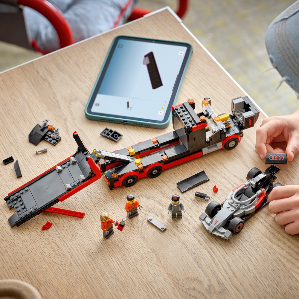 LEGO City - F1® uppvisningsbil med Audi F1® racerbil 
