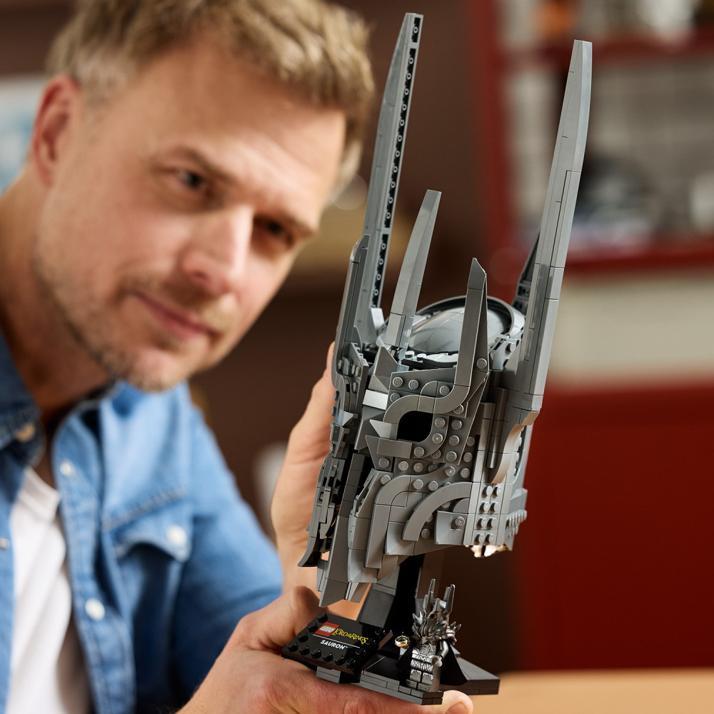 LEGO The Lord of the Rings -  Sauron's Helmet