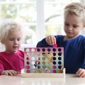 Fyra I Rad - Hello Kitty Fyra I Rad - Hello Kitty