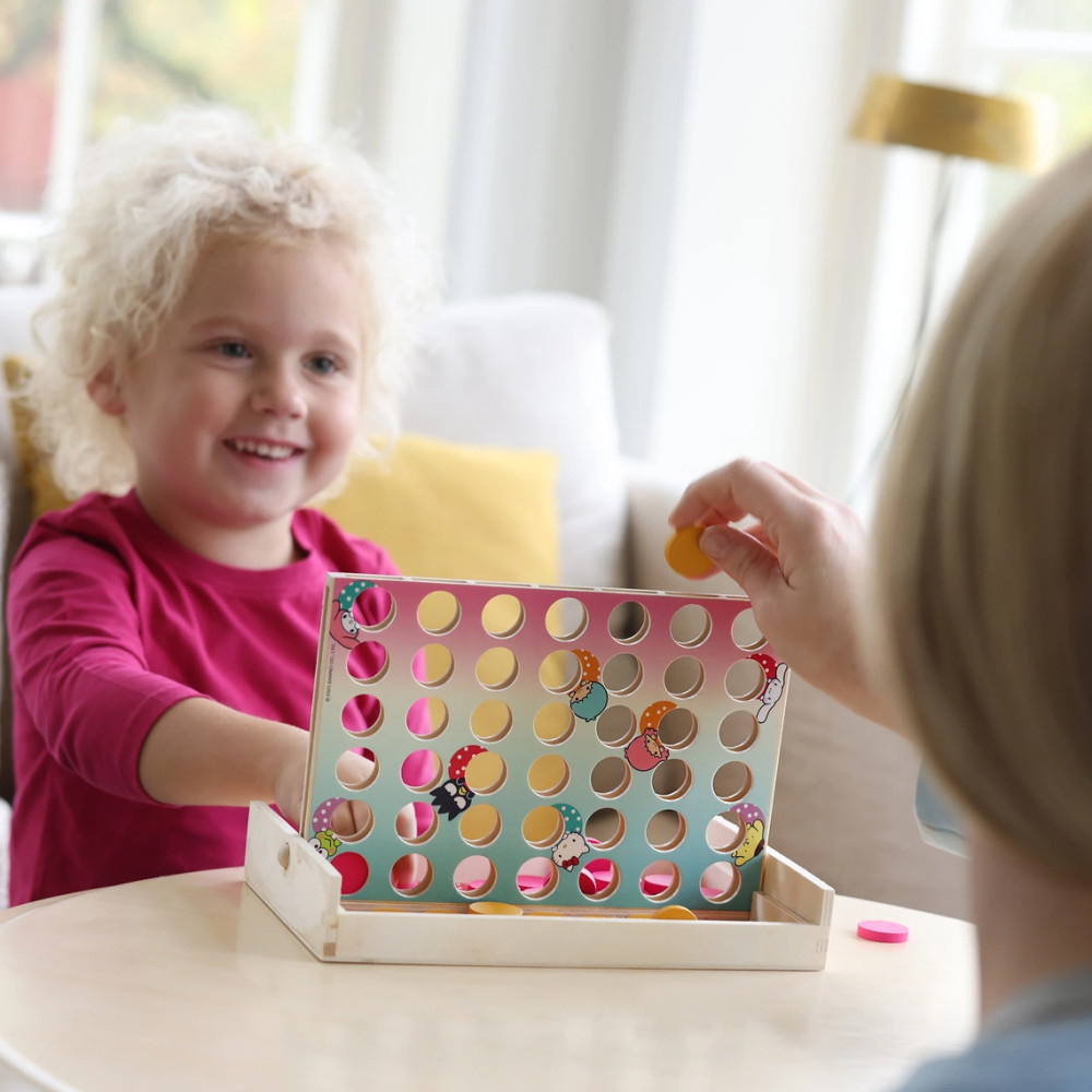 Fyra I Rad - Hello Kitty