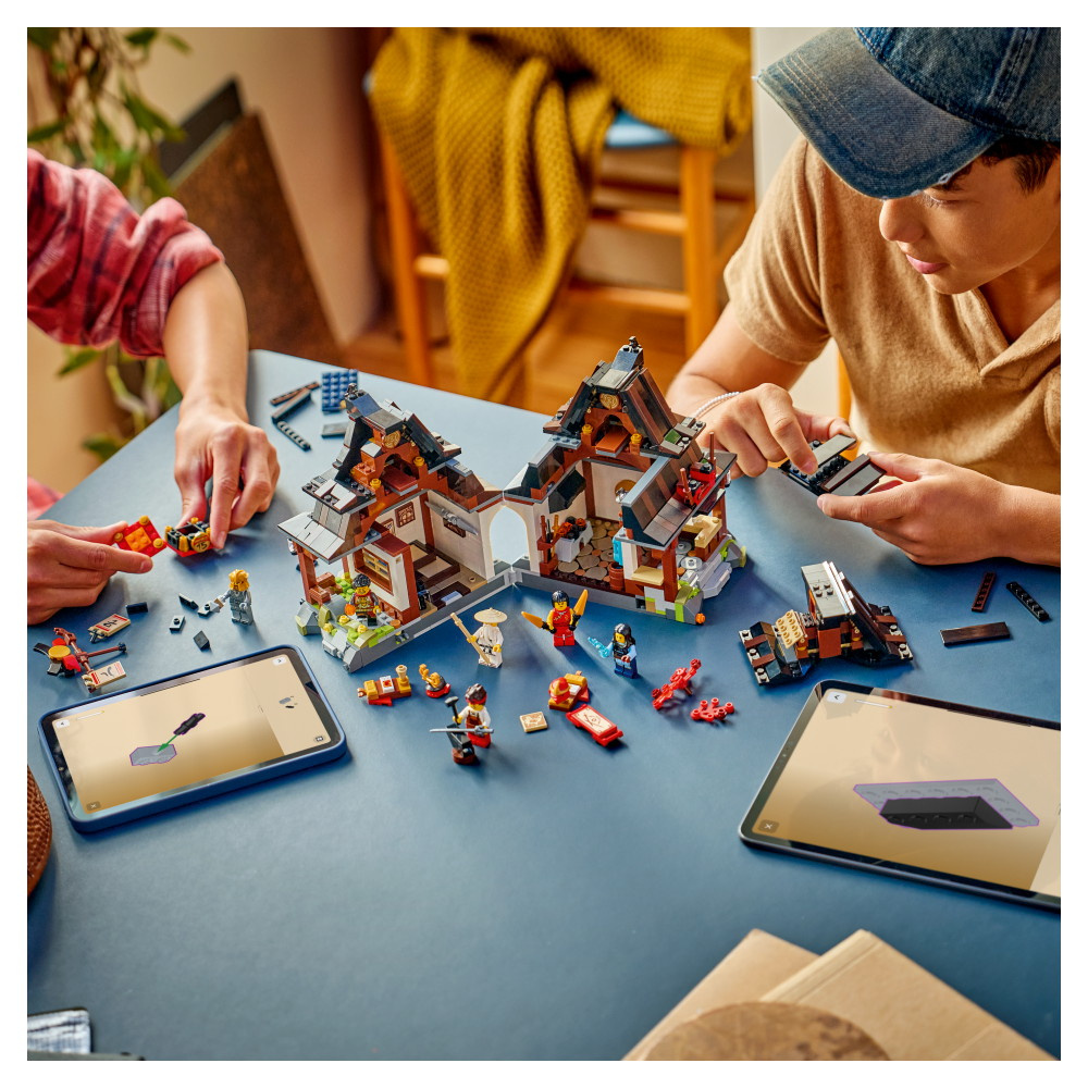 LEGO Ninjago - 15-årsjubileum - De Fyra Vapnens Smedja