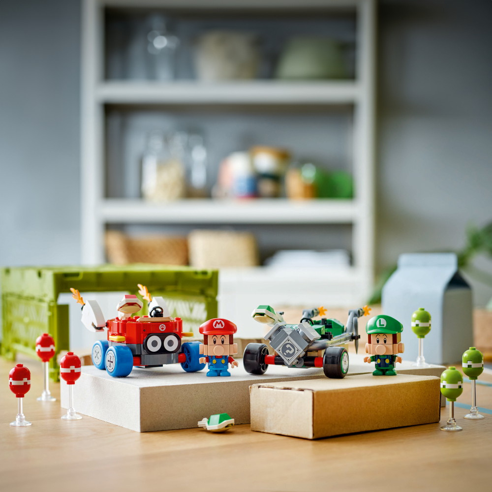 LEGO Super Mario - Mario Kart Baby Mario mot Baby Luigi