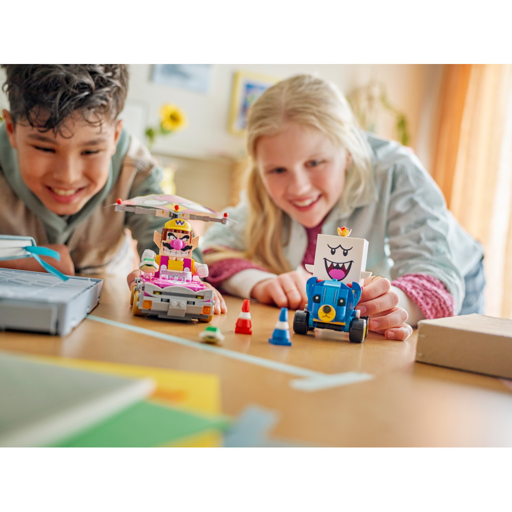 LEGO Super Mario - Mario Kart Wario & King Boo