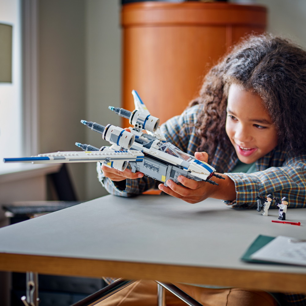 LEGO Star Wars - Rebel U-Wing Starfighter