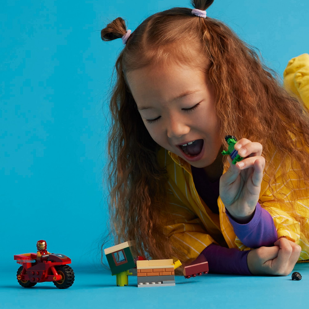 LEGO Marvel - Iron Man med motorcykel och Hulk