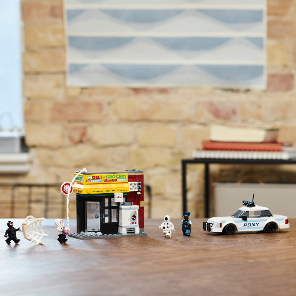 LEGO Marvel - Miles Morales mot Spot