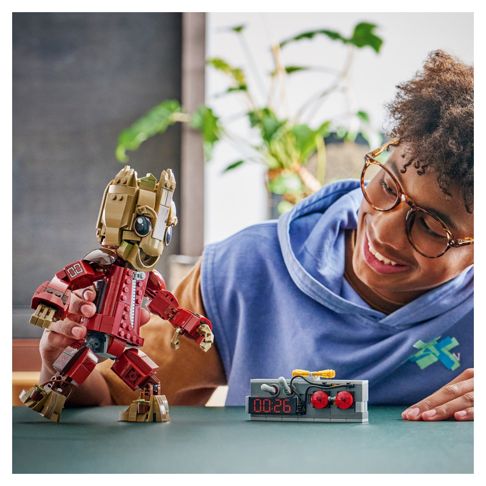 LEGO Marvel - Groot I Ravager-Kläder