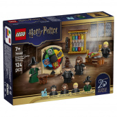 LEGO Harry Potter - Hogwarts Slott: Sorteringsceremonin LEGO Harry Potter - Hogwarts Slott: Sorteringsceremonin