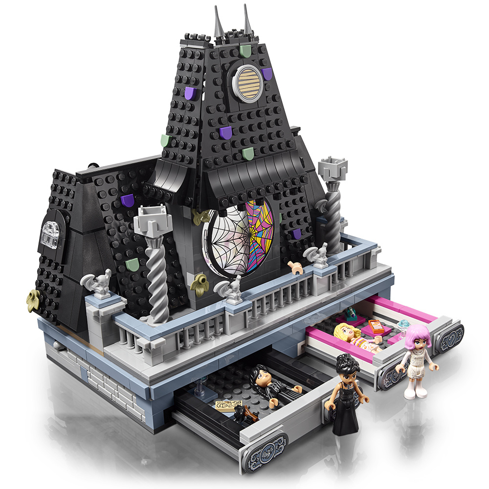 LEGO Wednesday och Enids korridorsrum