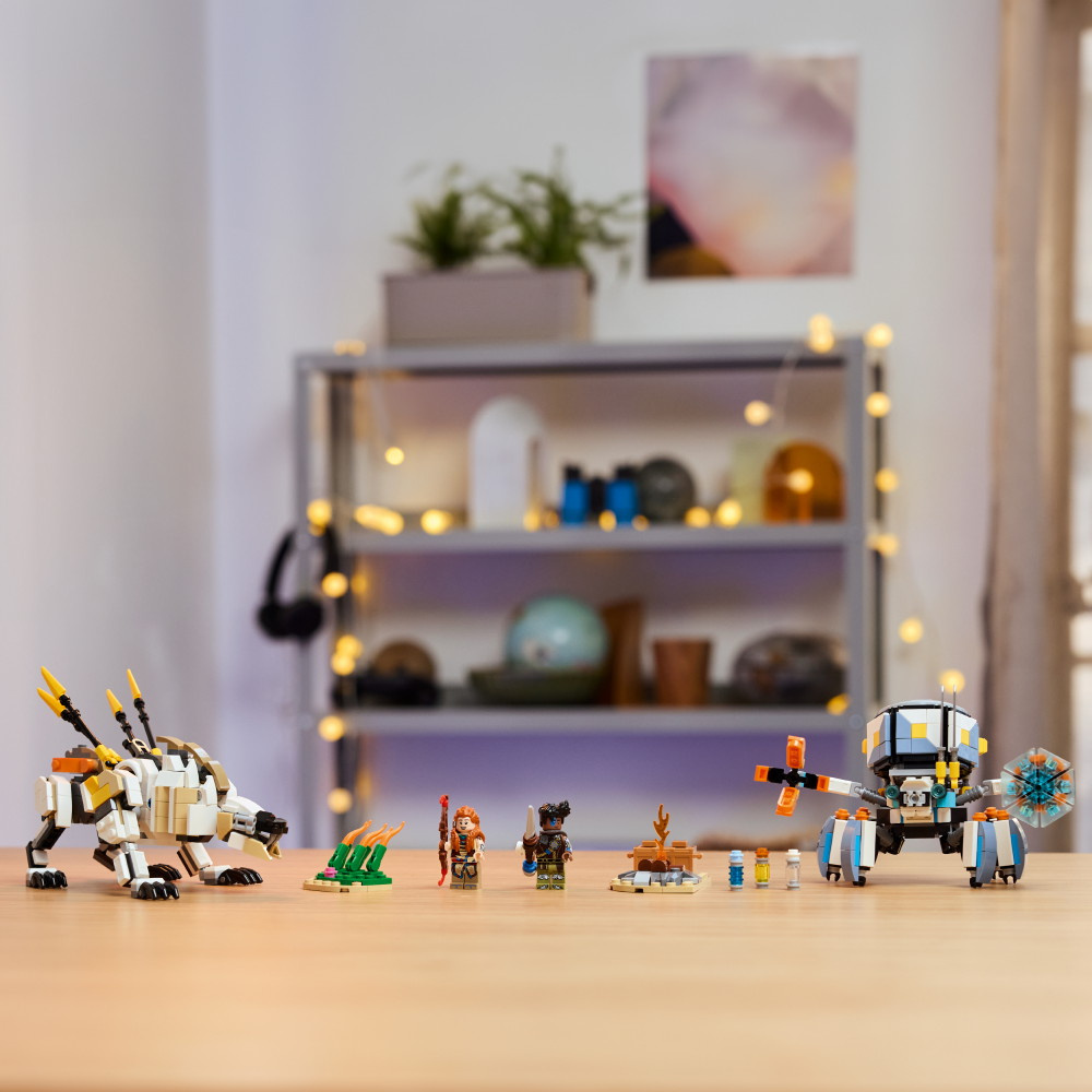 LEGO Horizon - Aloy och Varl mot Sköldkryp och Sågtand