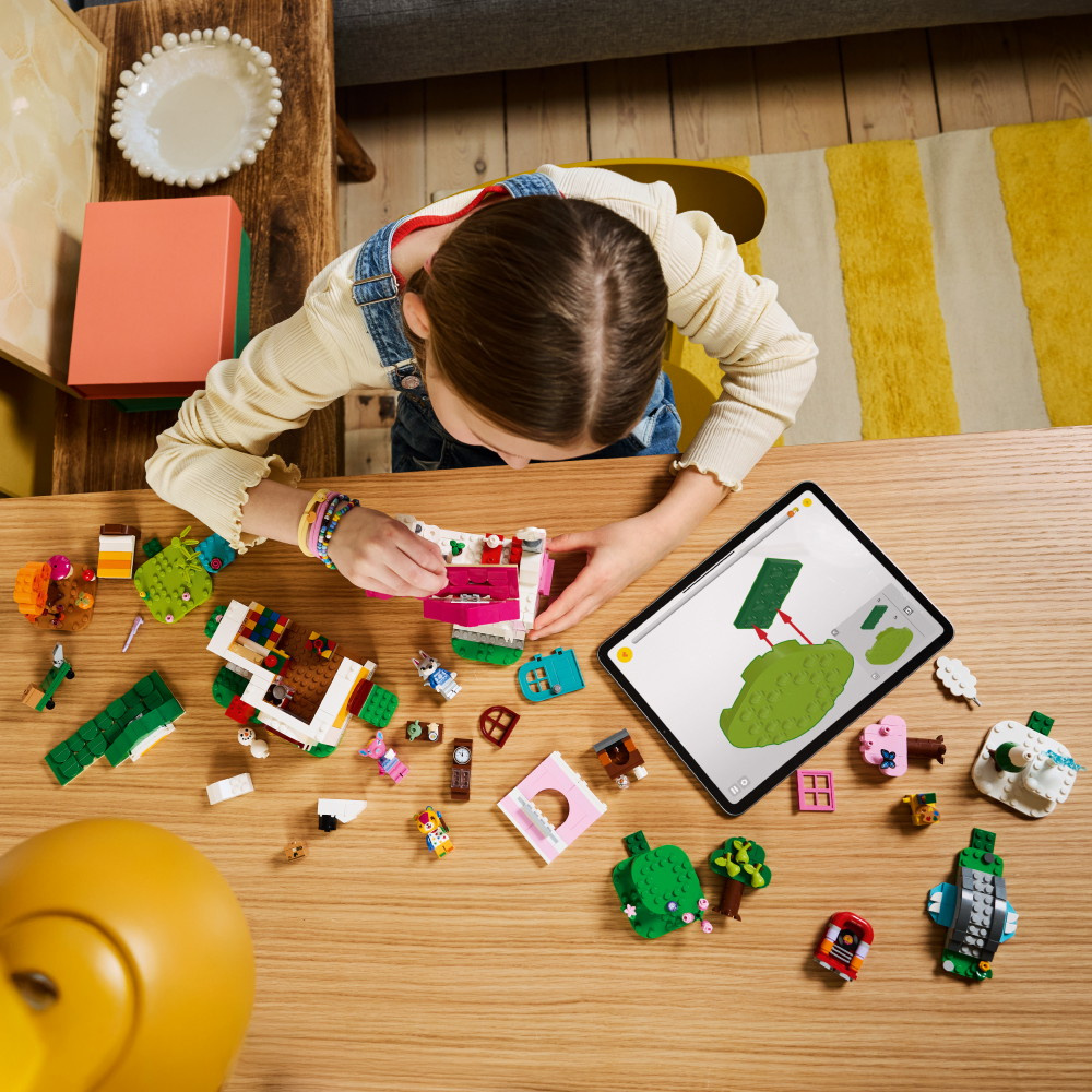 LEGO Animal Crossing - Kreativa hus: roliga årstider