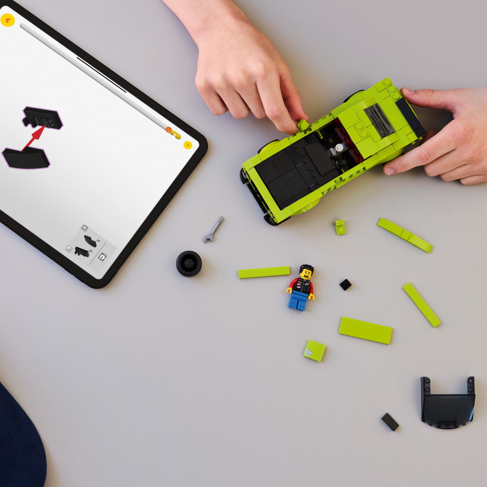 LEGO Speed Champions - Dodge Challenger SRT Hellcat sportbil