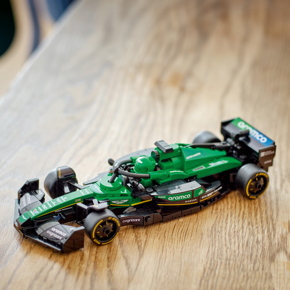 LEGO Speed Champions - Aston Martin Aramco F1 AMR24 racerbil
