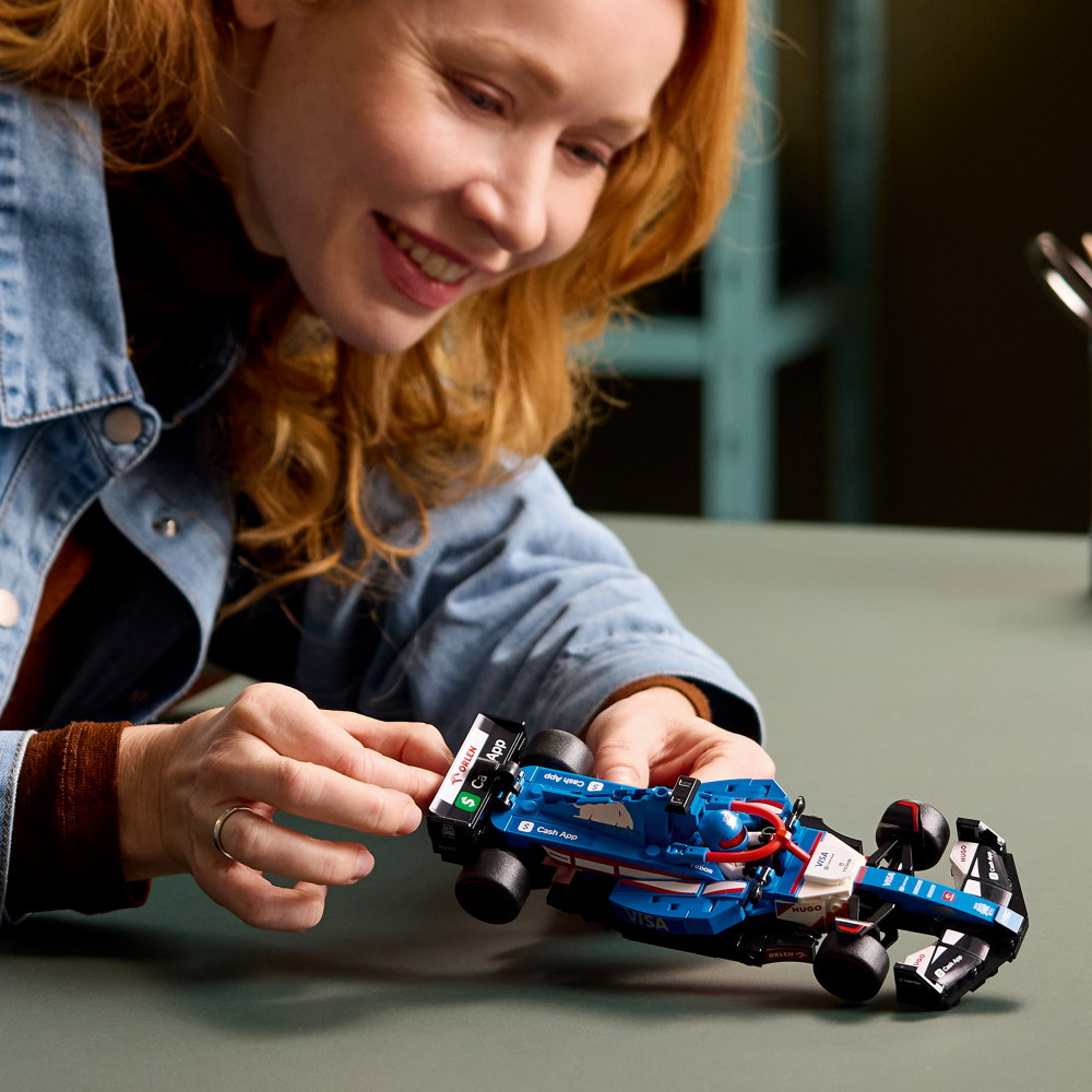 LEGO Speed Champions - Visa Cash App RB VCARB 01 F1 racerbil