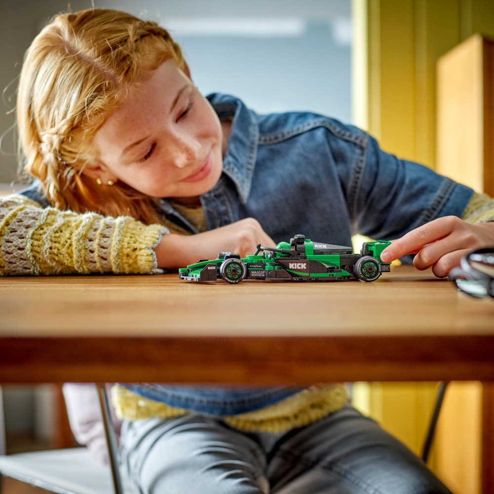 LEGO Speed Champions - KICK Sauber F1 Team C44 racerbil