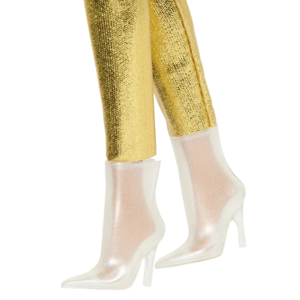 Barbie Fashionista Doll Golden Dream