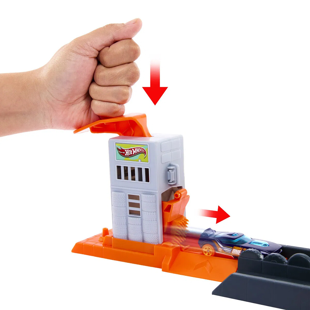 Hot Wheels City Nemesis Gorilla Garage Attack