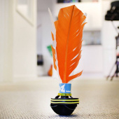 Banzi - The Featherball Banzi - The Featherball