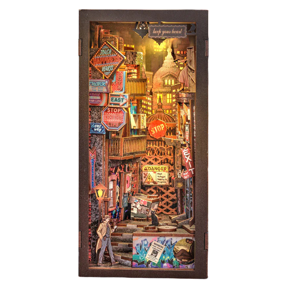 Cutebee Book Nook - The Long Goodbye