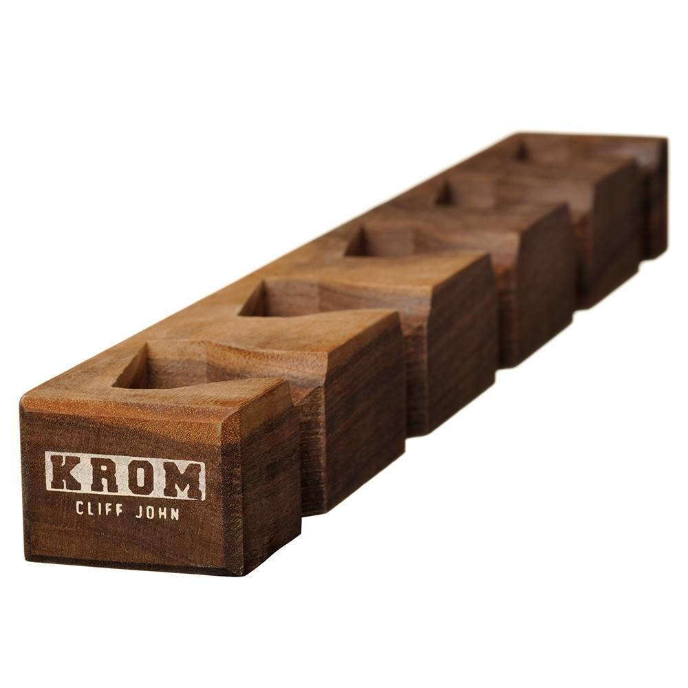 Krom Cliff John - Walnut