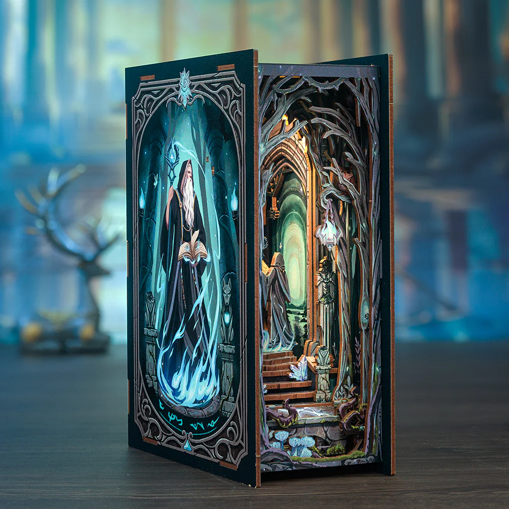 Cutebee Book Nook - The Gate of Wonderland