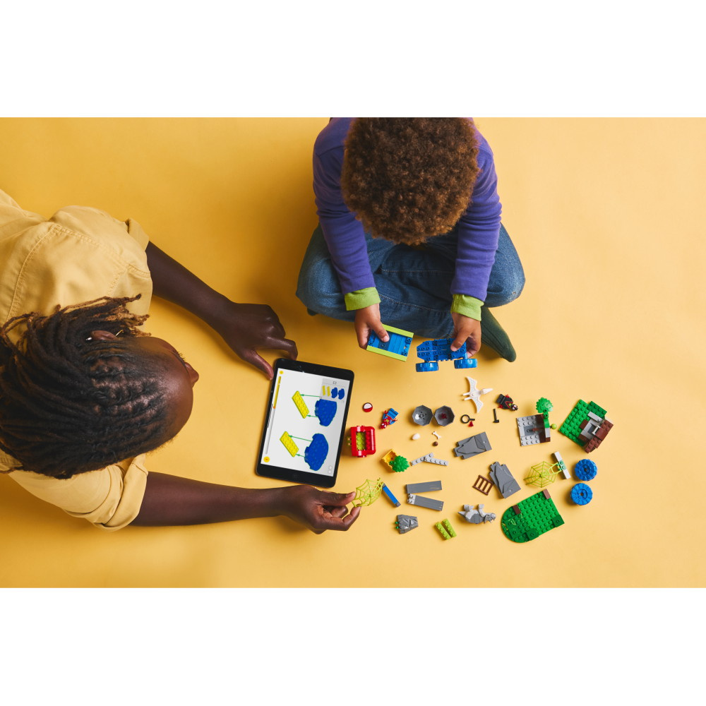 LEGO Marvel - Team Spideys räddning med Dino Crawler