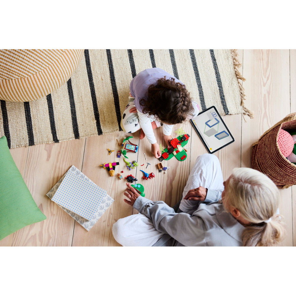 LEGO Marvel - Spideys och Gobbys raptorstrid vid trädkojan