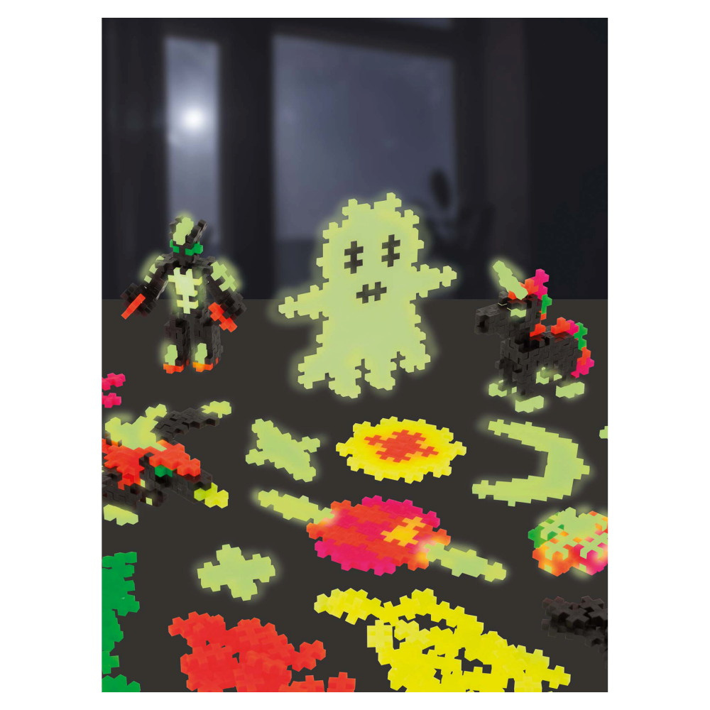 Plus-Plus - Rymden Självlysande