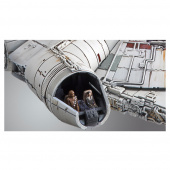 Revell - Millennium Falcon: The Last Jedi 1:144 Revell - Millennium Falcon: The Last Jedi 1:144